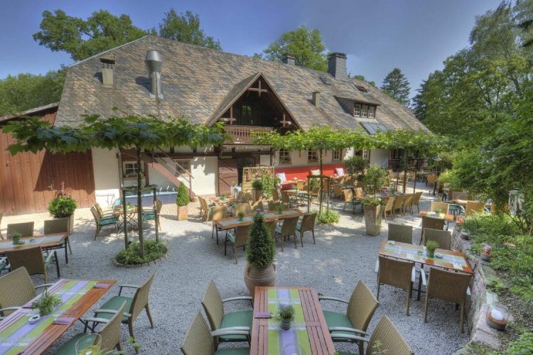 Biergarten Wirtshaus Molkenkur Baden-Baden Restaurant